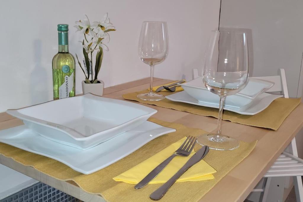 Blanca, W-lan, Office Appartement Leverkusen